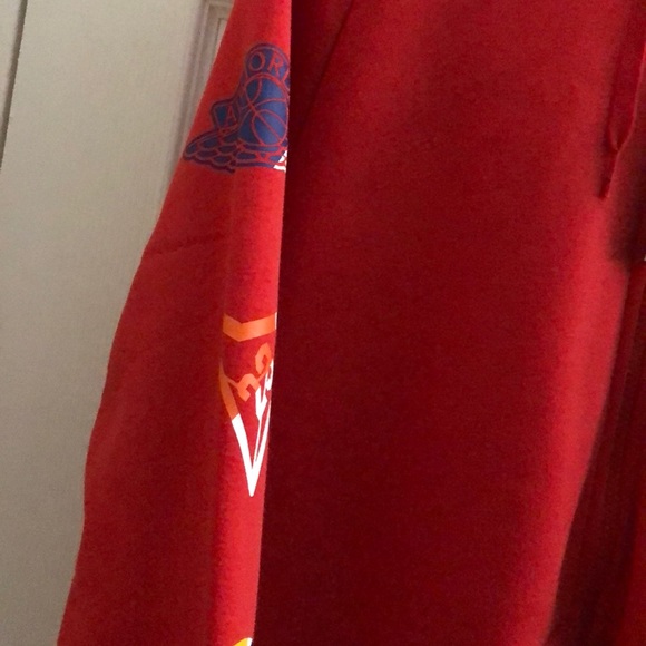 NWT Air Jordan Red Hoodie Full Zip w/ Designs - Picture 4 of 7